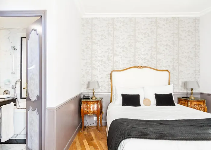 Hotel Eiffel Trocadéro Parigi